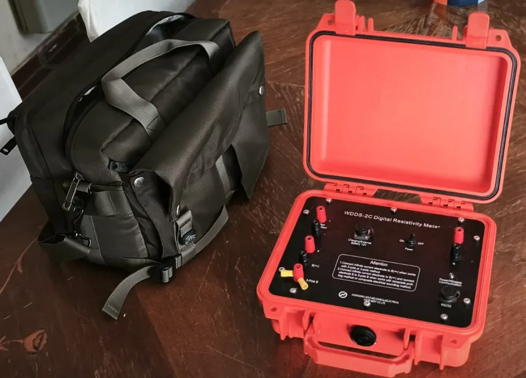 resistivimetro con bolso de campo para sev
