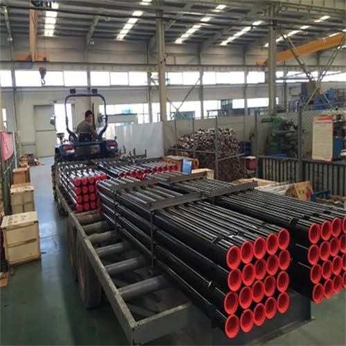 Lote de barras DTH 89 mm empaquetadas para transporte
